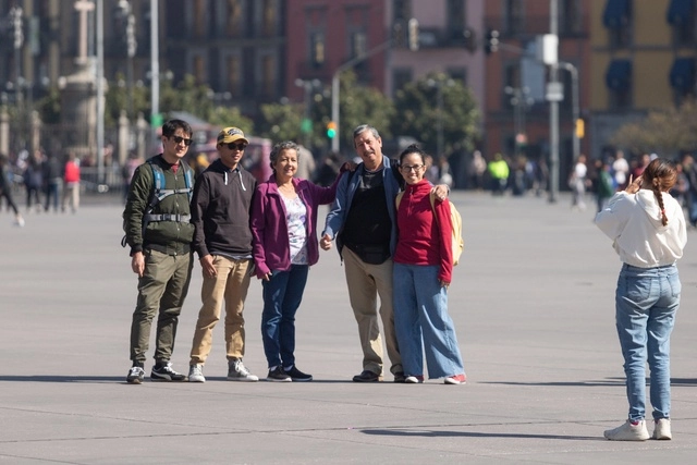 La CDMX es un destino visitado principalmente por turismo nacional. Foto Pablo Ramos/Archivo 