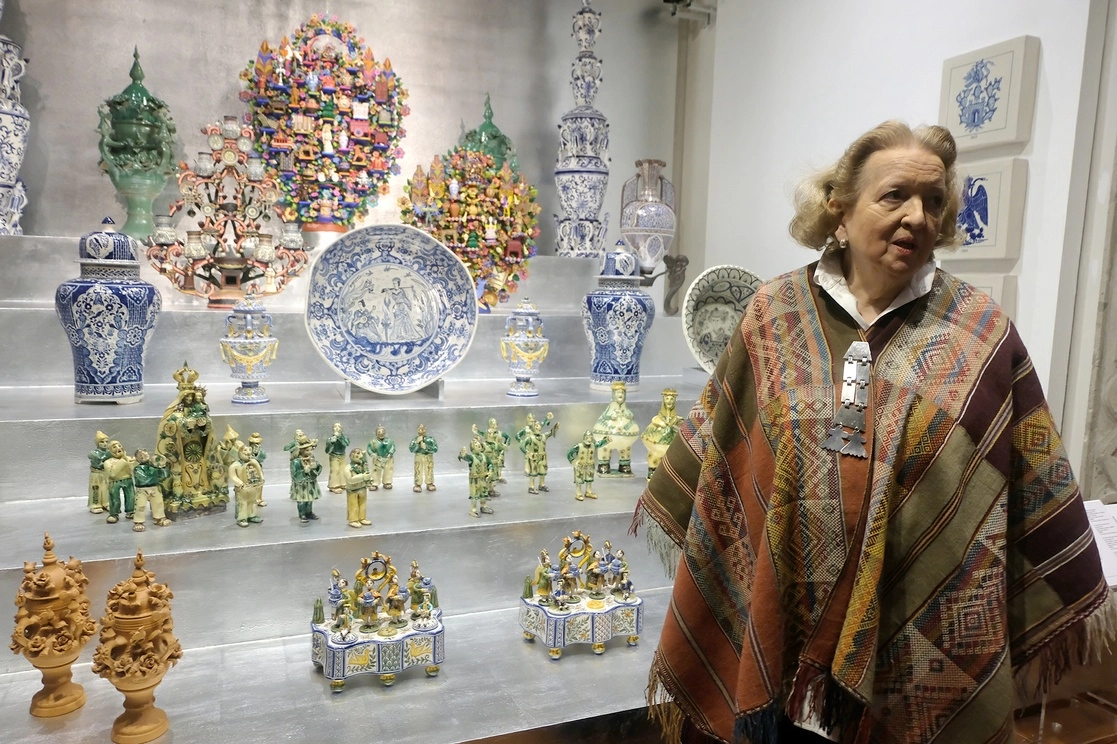 La exposición Fomento Cultural Citibanamex 50 años: programas estelares estará abierta al público de manera gratuita a partir del 18 de agosto y hasta finales de octubre 2022. En la imagen, la directora de Fomento Cultural Citibanamex, Cándida Fernández de Calderón, durante un recorrido por esta muestra. Foto José Antonio López