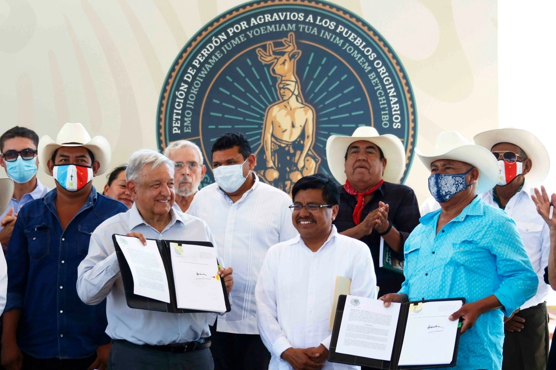 Durante el acto ‘Justicia al pueblo yaqui, petición de perdón por agravios a los pueblos originarios’, encabezado por el presidente Andrés Manuel López Obrador en Vícam Pueblo, Sonora, el pasado 28 de septiembre. Foto cortesía Presidencia 