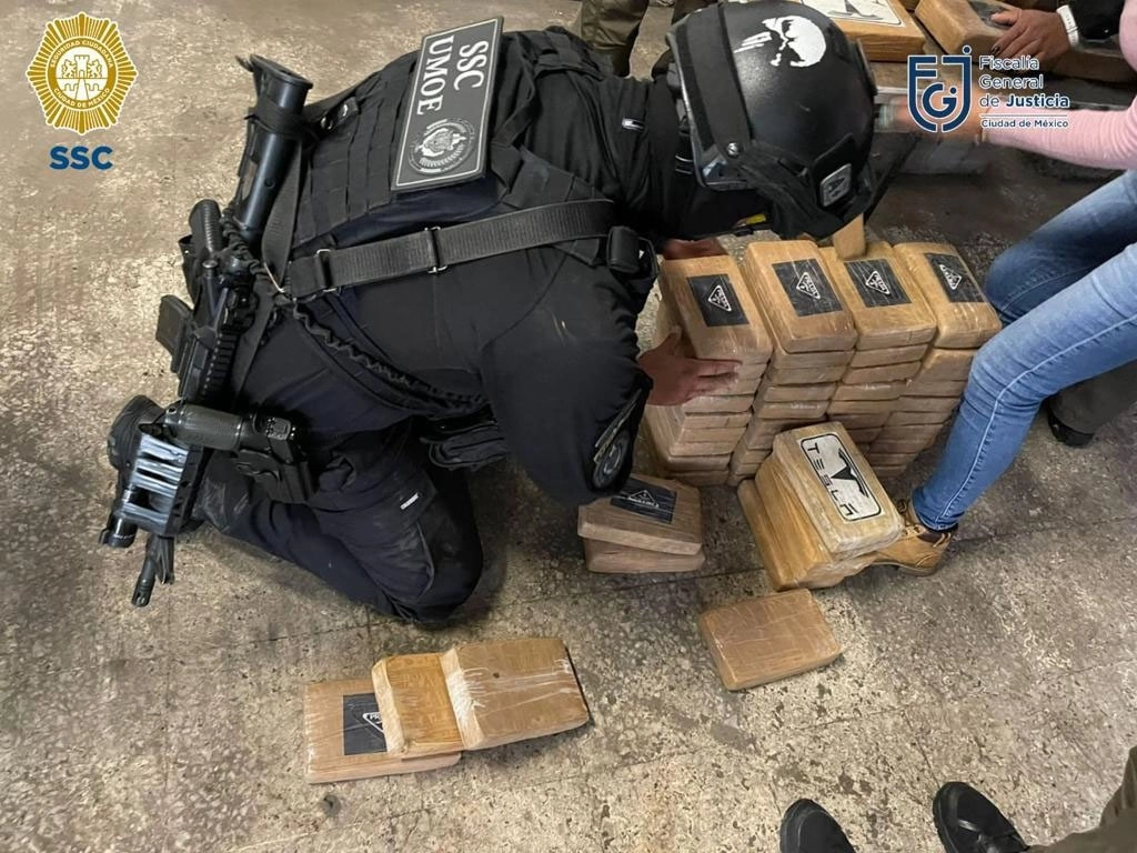 El pasado martes fueron decomisados en el Estado de México más de mil 600 kilogramos de cocaína. Foto cortesía SSC