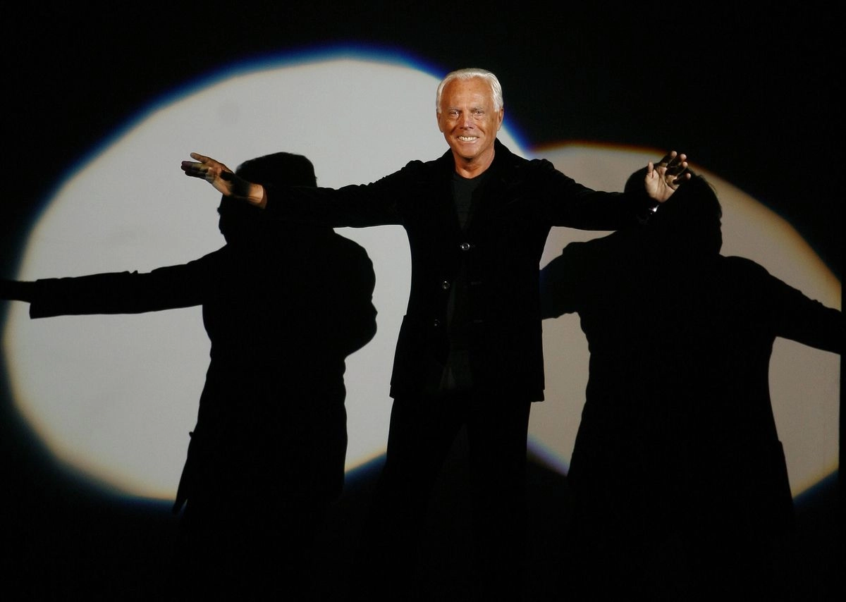 Armani, conocido en el mundo de la moda como el "Rey Giorgio", falleció a inicios de mes a los 91 años en Milán.
