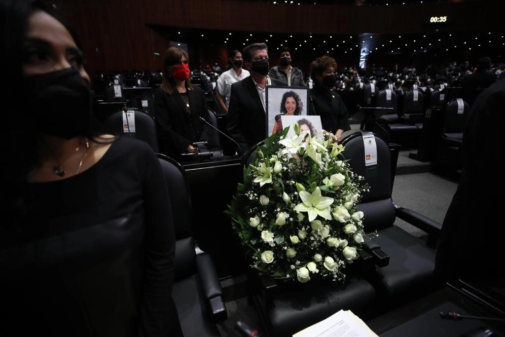 Legisladores realizan un homenaje a la fallecida diputada del PT Celeste Sánchez en San Lázaro, en la Ciudad de México, el 22 de febrero de 2022. Foto José Antonio López