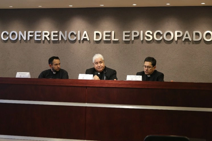 David Jasso, Rogelio Cabrera y Alfonso Miranda, durante una conferencia de prensa el 06 de noviembre del 2019, en la sede de la CEM. Foto Yazmín Ortega