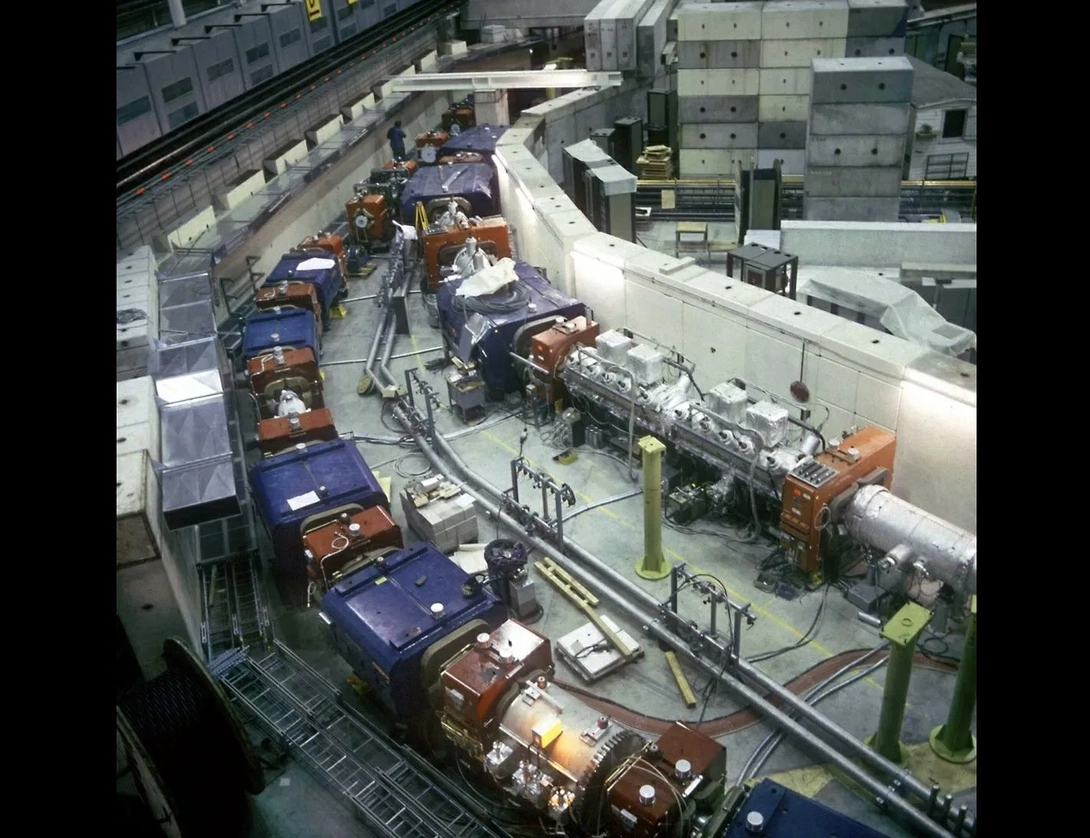 El ICN de la UNAM puede recabar datos del Gran Colisionador de Hadrones, el cual es operado por el Centro Europeo de Investigación Nuclear. Foto Tomada del Twitter @CERN  