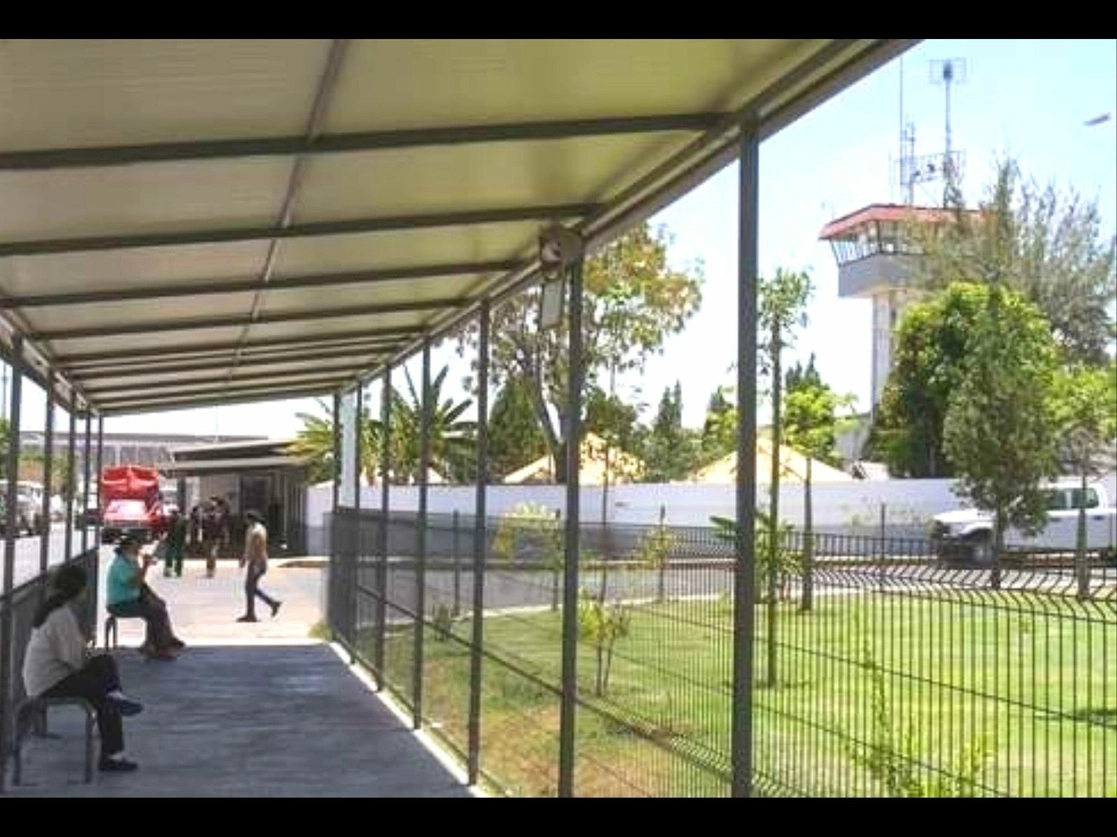 El exterior del penal de Puente Grande. Foto Arturo Campos Cedillo / Archivo