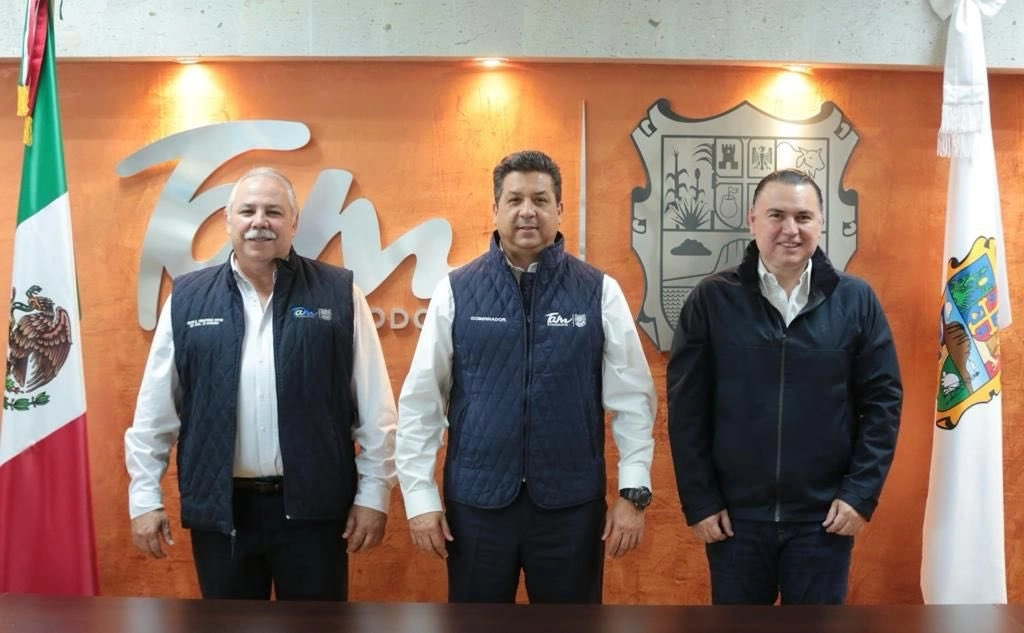 El gobernador de Tamaulipas, Francisco García Cabeza de Vaca, nombró este jueves a Gerardo Peña Flores como nuevo Secretario General de gobierno, en sustitución de César Augusto Verástegui Ostos. Foto Gobierno de Tamaulipas