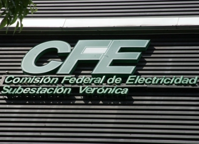 La empresa estatal reportó los ingresos totales sumaron 644 mil 361 millones de pesos, lo que significó un aumento de 3.8 por ciento respecto a 2022. Foto Roberto García Rivas / Archivo 