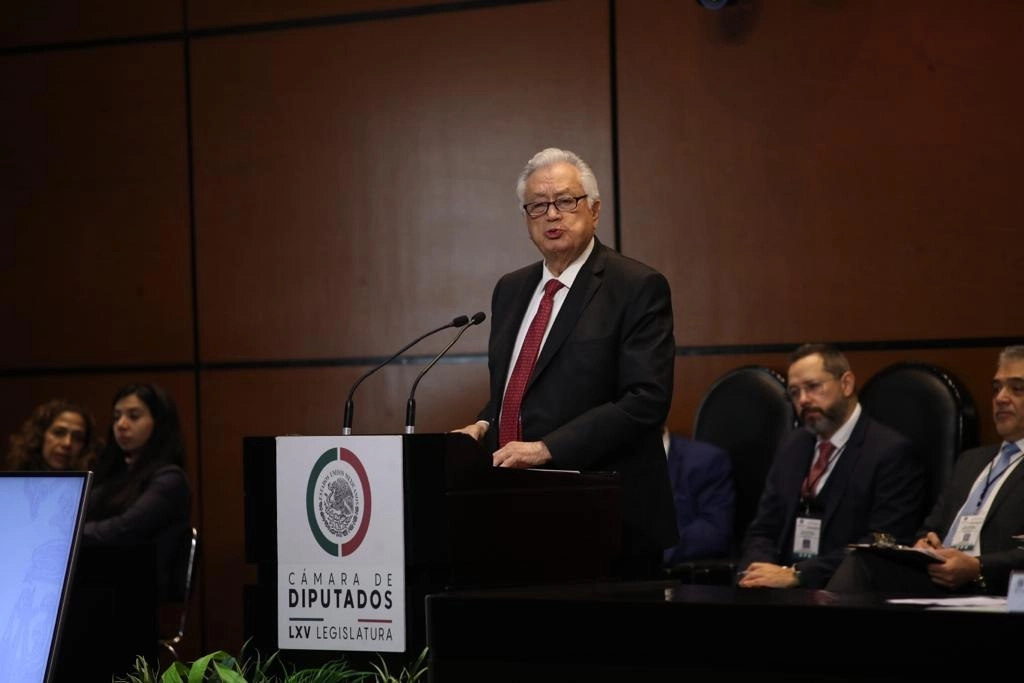 Comparecencia del director de CFE, Manuel Bartlett Díaz, ante la comisión de Energía de la Cámara de Diputados . Foto Yazmín Ortega Cortés
