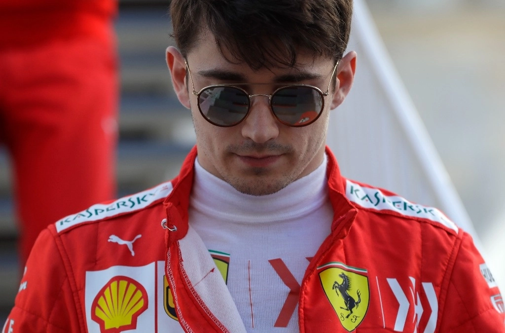 Charles Leclerc prolongó su contrato con Ferrari "más allá de la temporada 2024", anunció la escudería italiana, sin dar mayores precisiones. La imagen, en Bakú, Azerbaiyán, el 27 de abril de 2019. Foto Ap