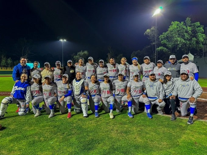 Jugadoras de Charros de Jalisco. Foto tomada de la cuenta de X @charrosbeisbol