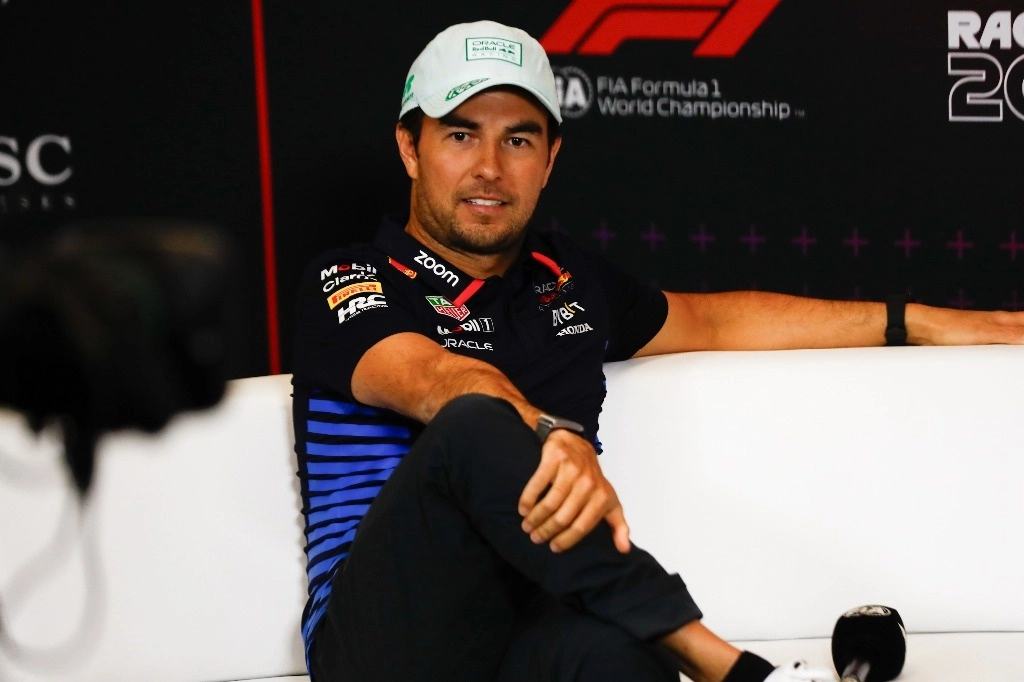 El alemán Nico Rosberg, ex piloto de Mercedes, había indicado al término de la temporada 2024 de Fórmula Uno que, en caso de que Pérez decidiera salir de Red Bull, la escudería tendría que pagarle alrededor de 16.5 millones de dólares al mexicano. Foto La Jornada// Víctor Camacho