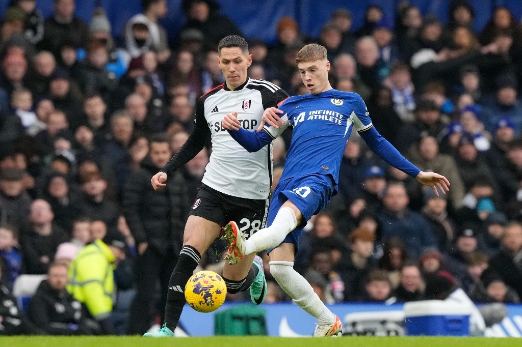 Cole Palmer scores winning penalty as Chelsea beats Fulham 1-0 for third straight Premier League victory