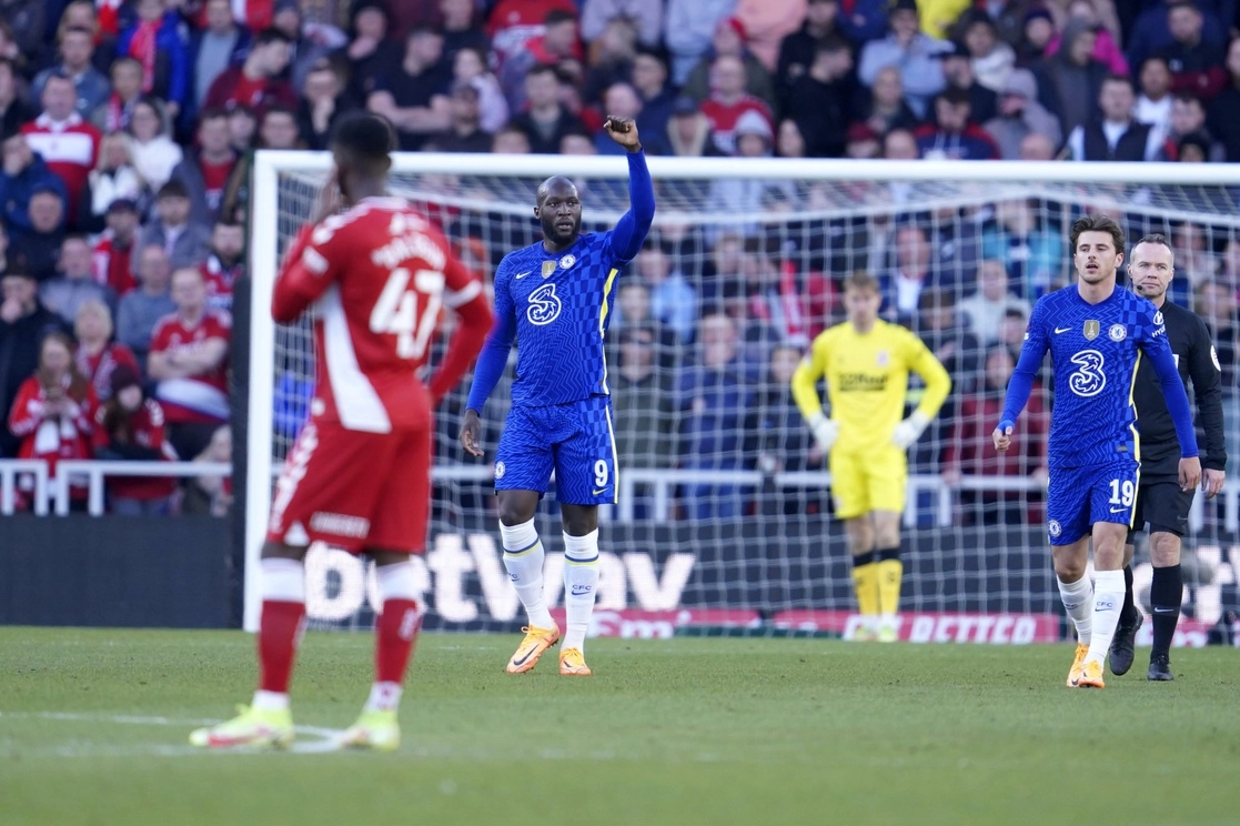 Romelu Lukaku del Chelsea anotó el primer gol del partido ante Middlesbrough, en los cuartos de final de la FA Cup. Foto Ap 