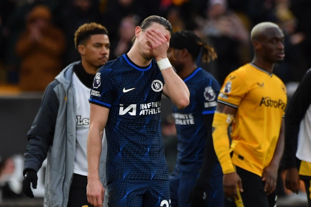 Chelsea sumó ante Wolves su octava derrota en la presente temporada de la Liga Premier. Foto Ap
