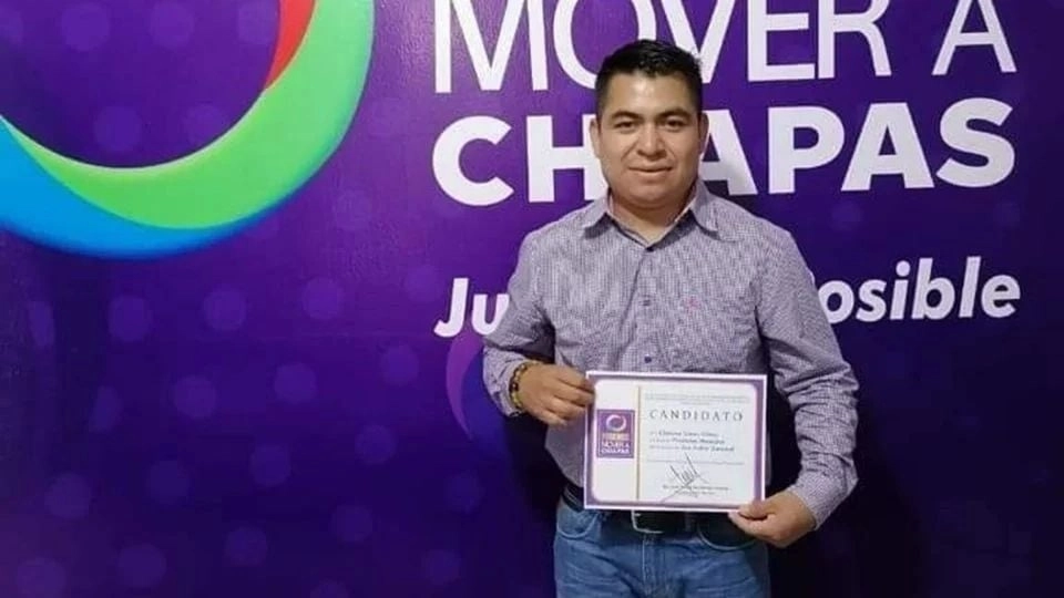 El ex alcalde de San Andrés Duraznal, Clemente Gómez Gómez, fue encontrado muerto este martes, informó la Fiscalía General del Estado (FGE). Foto tomada de X.