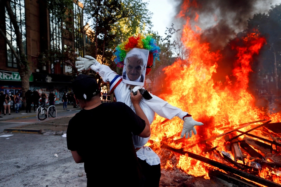 Protesta contra Sebastián Piñera, presidente de Chile, el 18 de octubre pasado. Foto Afp 