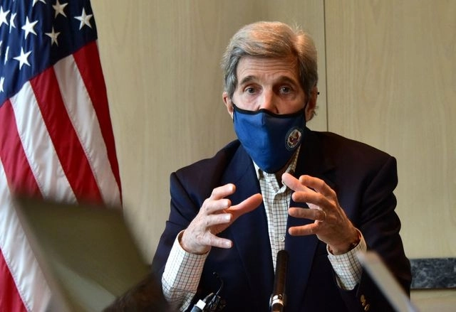 Desde Corea del Sur, John Kerry, enviado de EU en materia climática dijo que Washington y Pekín trabajaran para abordar la crisis ambiental. Foto Afp