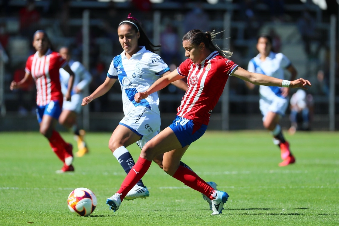 El partido Chivas-Puebla se jugó en las instalaciones de Verde Valle, en Zapopan, Jalisco. Foto Tomada del Twitter @ChivasFemenil