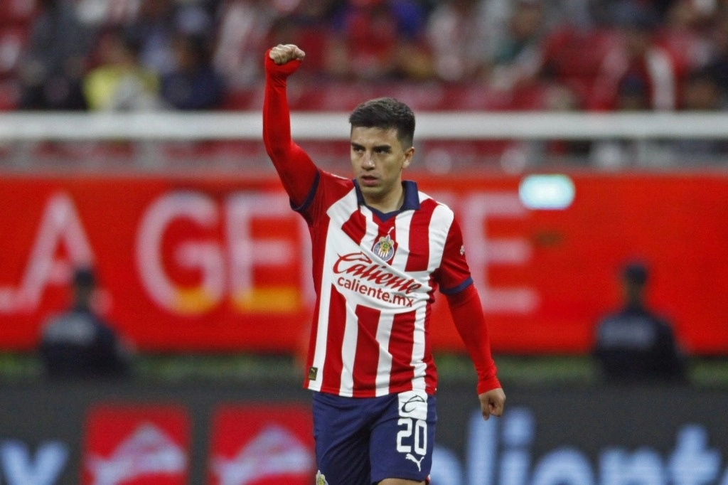 El capitán Fernando Beltrán hizo el 1-0 apenas en la primera acción en ataque. Foto Cuartoscuro.