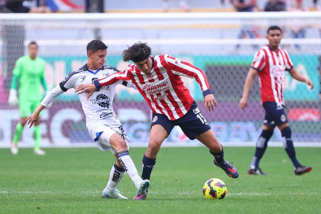 El Guadalajara se mostró aguerrido frente a Gallos, aunque el gol tardó en llegar.
Foto @Chivas