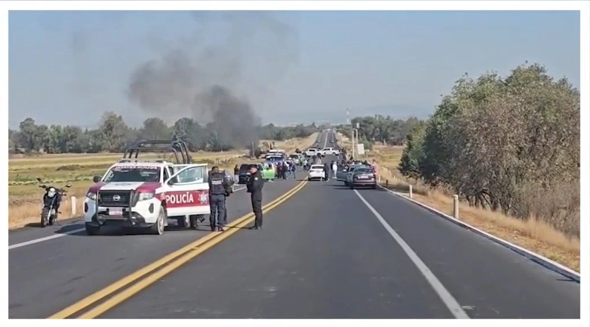 Aspectos del choque entre sindicatos que se enfrentaron en Puebla y Tlaxcala. Foto