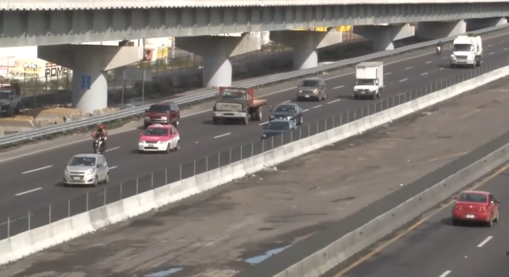 Tramo de la carretera México-Puebla en imagen de archivo. Imagen tomada de video emitido por Capufe