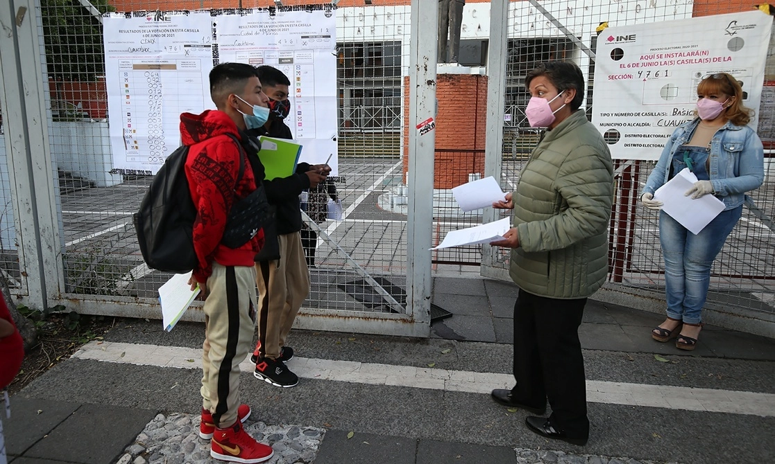 Regreso a clases presenciales en una secundaria de la Ciudad de México. Foto María Luisa Severiano / Archivo