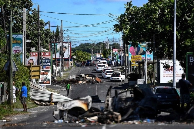 En la isla de Guadalupe, tras los disturbios contra las medidas restrictivas anti-Covid. Foto Afp 