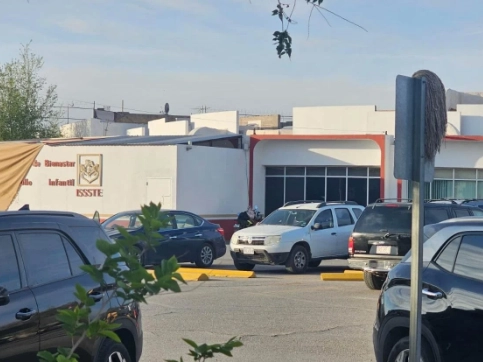 La Estancia de Bienestar y Desarrollo Infantil (EBDI) número 32 del Issste cerró sin aviso luego de la denuncias de abuso a menores.  Foto  