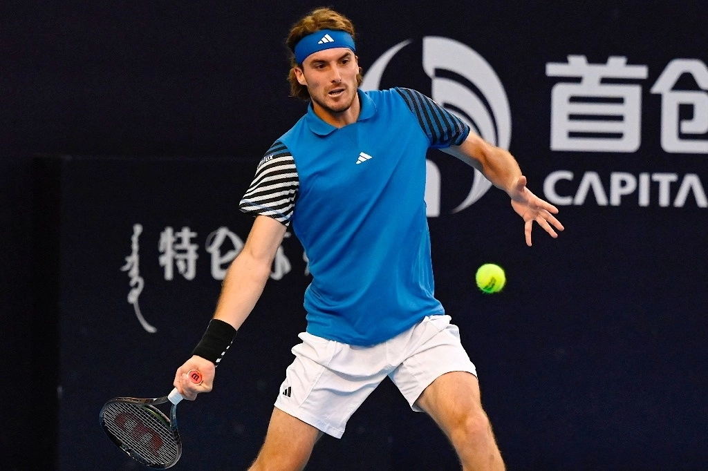 El danés Holger Rune es hasta el momento el jugador mejor rankeado del torneo guerrerense, seguido del griego Stefanos Tsitsipas (en imagen del 29 de septiembre de 2023), el estadunidense Taylor Fritz, el noruego Casper Ruud y el alemán Alexander Zverev. Foto Afp