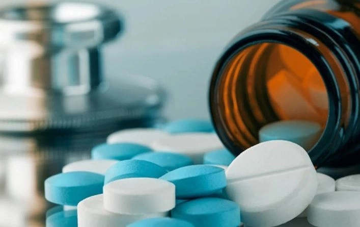 Trump muy preocupado por el daño que causan los cárteles mexicanos a la población de su país, retrocede y se inclina frente a los grandes negocios farmacéuticos que venden opioides. Foto 