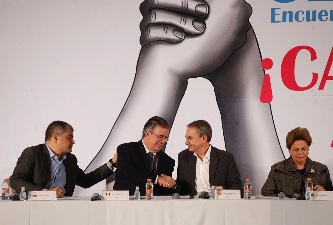 Durante la inauguración en la Ciudad de México del séptimo Encuentro del Grupo de Puebla, en el cual están personajes emblemáticos de la izquierda iberoamericana, se advirtió ayer sobre el avance de la ultraderecha y los riesgos para gobiernos progresistas de la región. Foto Cristina Rodríguez