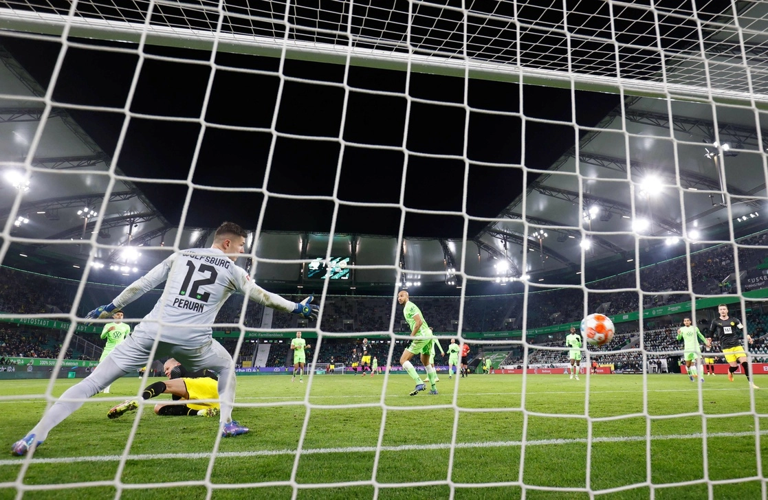 El clásico de la Bundesliga se jugará en el ‘Signal Iduna Park’, casa del Borussia Dortmund. Foto Afp / Archivo
