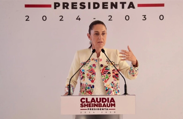 Claudia Sheinbaum  durante conferencia de prensa en la casa de la transición, en la alcaldía Iztapalapa, Ciudad de México, el 3 de julio de 2024. Foto Luis Castillo 