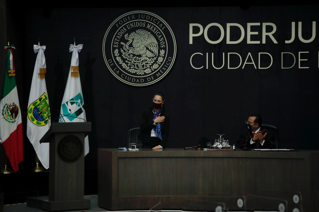 La jefa de gobierno de al CDMX destacó los avance en la profesionalización de la policía. Foto Cristina Rodríguez /Archivo