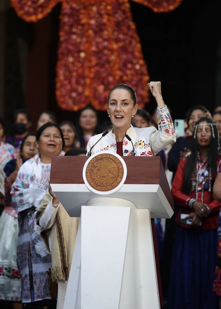La presidenta, Claudia Sheinbaum, confirmó que el actual gobernador de Veracruz, Cuitláhuac García, se unirá a su gabinete de trabajo. Foto Yazmín Ortega Cortés / Archivo