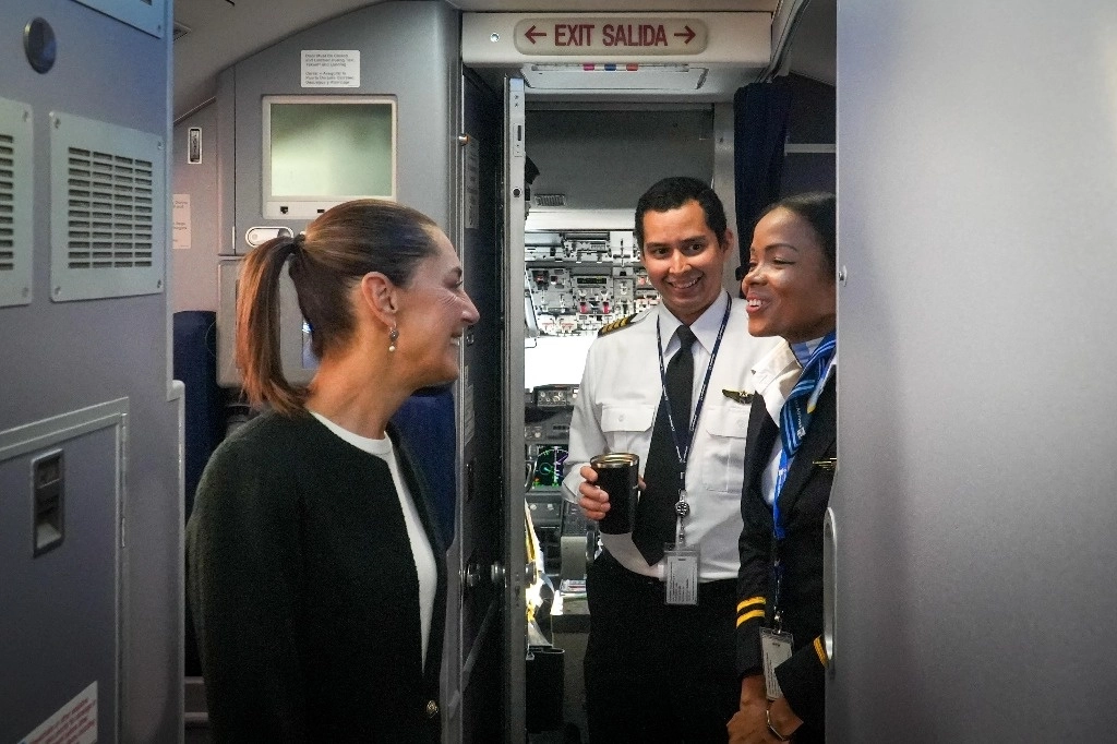 El vuelo de la presidenta Claudia Sheinbaum hará una escala en Panamá antes de dirigirse a Río de Janeiro, Brasil. Foto tomada de X @Claudiashein