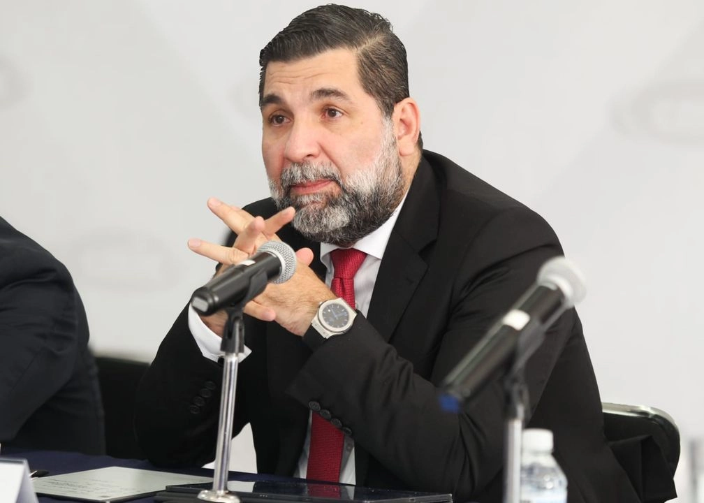 “Este incremento no solo es deseable, sino necesario para detonar el crecimiento económico, cerrar derechos sociales y fortalecer la competitividad del país”, dijo Luis Méndez Jaled. Imagen tomada de @cmicnacional
