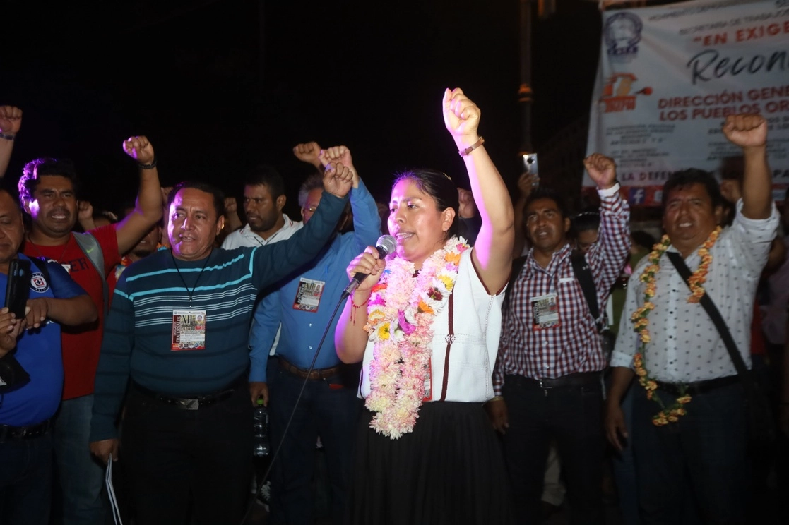 La maestra Yenny Aracely Pérez Martínez se convirtió en la primer mujer en dirigir a la Sección 22, la mas grande la CNTE: Foto Jorge A. Pérez