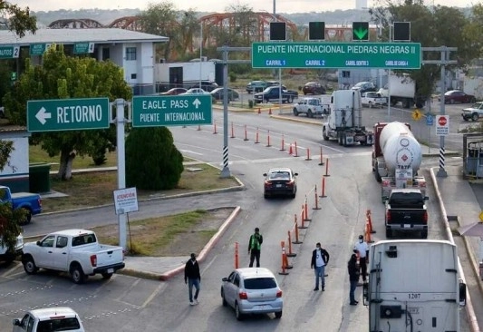 Las autoridades de los dos países mantienen al cien por ciento el funcionamiento del puente internacional II y también del puente ferroviario. Foto tomada de X.