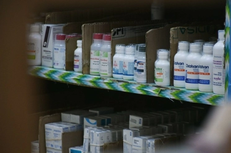 Conjunto de medicamentos en imagen de archivo. Foto Cuartoscuro
