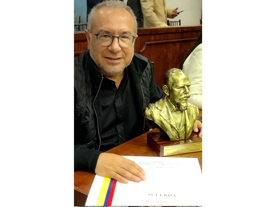 Orlando Pérez, colaborador de este diario, denuncia amenazas de muerte por la campaña electoral. Foto