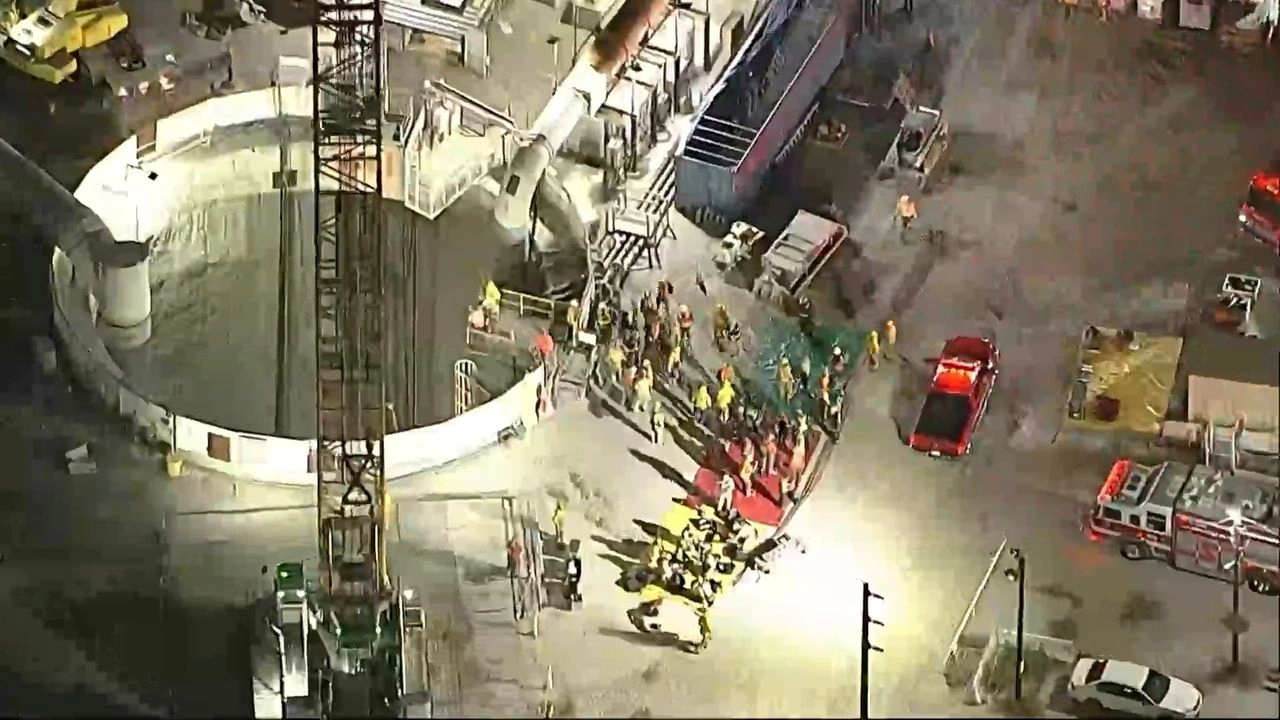 A las 21 horas del miércoles (hora local), los trabajadores estaban siendo rescatados del túnel y, al parecer, no habían resultado heridos, según imágenes de la televisión local. Foto