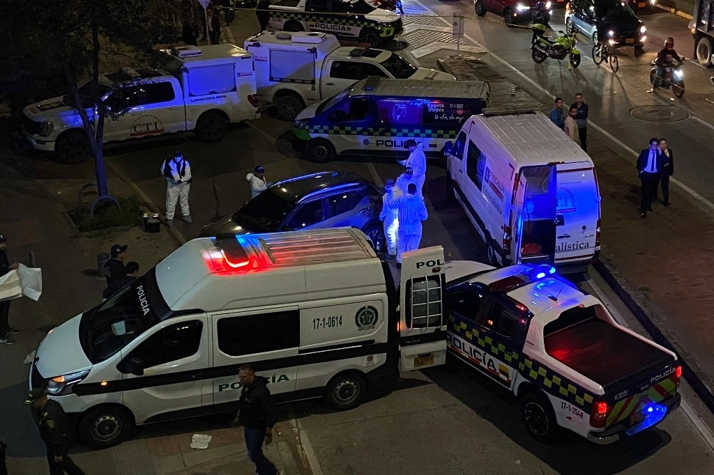 Élmer Fernández, nuevo director de la cárcel La Modelo de Bogotá fue asesinado este jueves cuando se trasladaba en un vehículo por el noroeste de la capital de Colombia. Foto Afp.