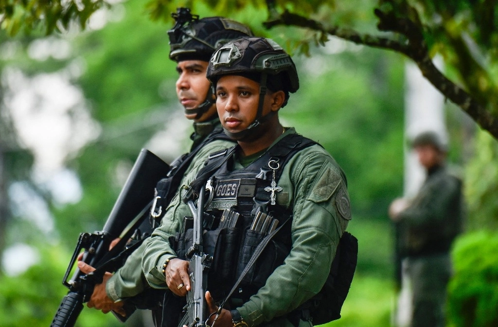 Miembros de una patrulla del Ejército colombiano, en Tibú, en la frontera con Venezuela. Foto Afp 