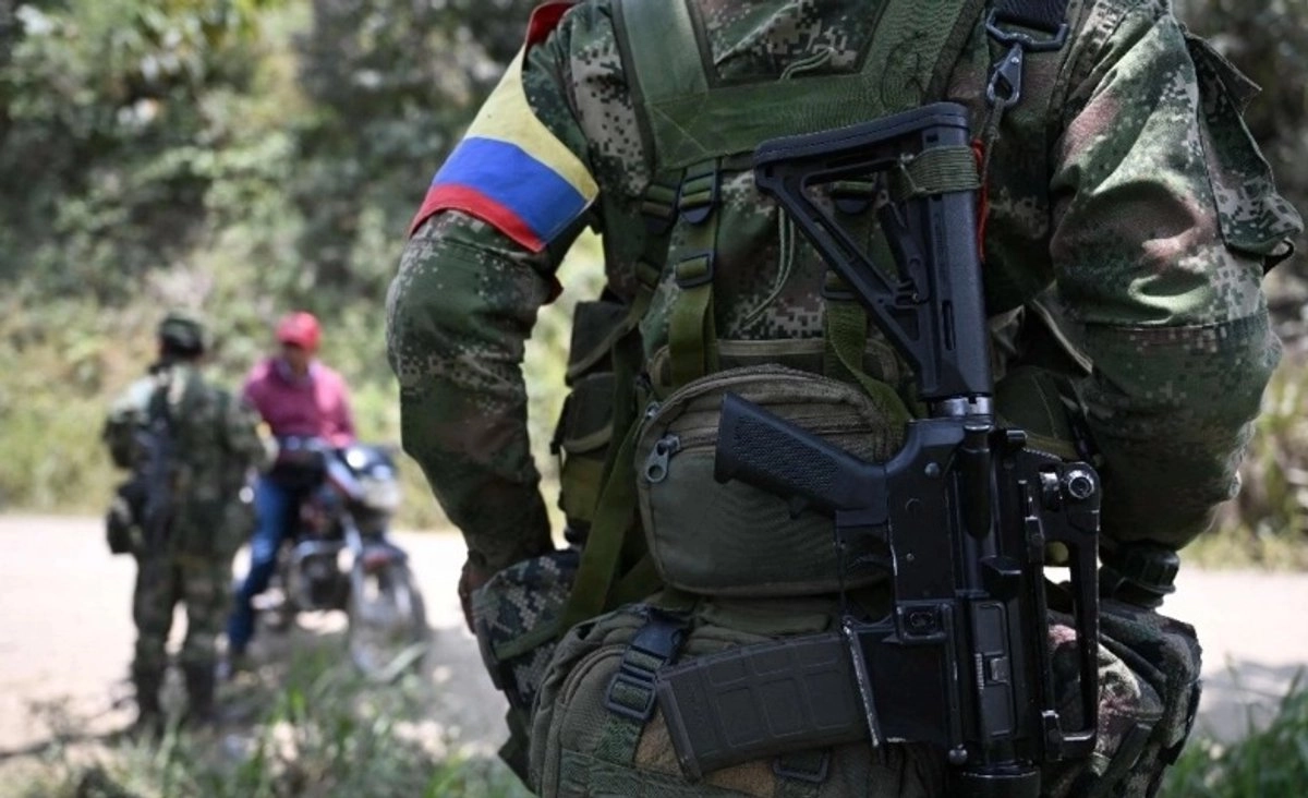 Santiago Uribe Vélez, hermano menor del ex presidente de Colombia Álvaro Uribe, fue sentenciado a 28 años de prisión por el delito de crear y dirigir grupos paramilitares. Foto  