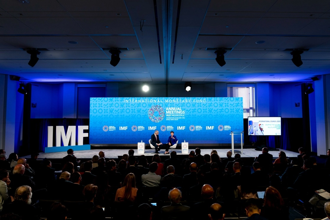 Colombia y Chile “van por buen camino” con las propuestas de reforma fiscal que sus gobiernos han presentado, dado que los shocks acumulados a nivel mundial no permiten pensar en primero crecer para luego reducir las desigualdades, dijo el FMI. Foto Ap / Archivo