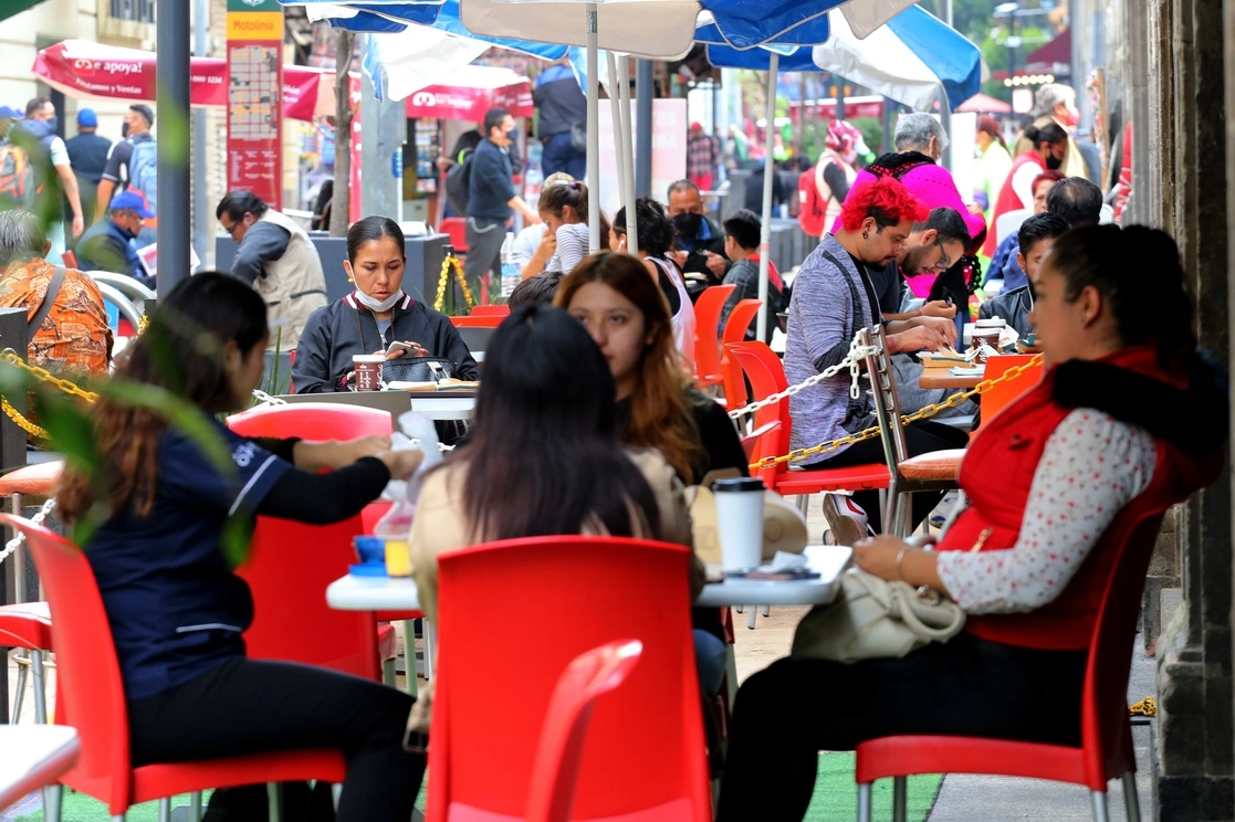 La reapertura de espacios permitió la mejoría. Foto Roberto García/Archivo