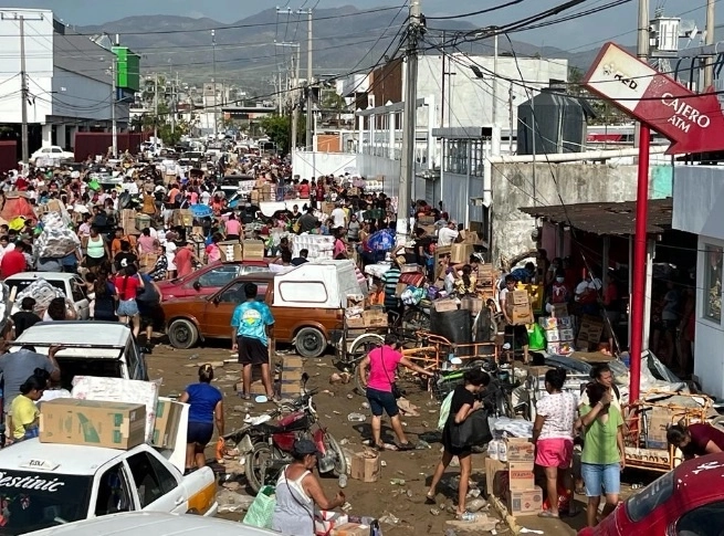 Hasta el momento solo hay suministro de agua a algunas localidades de las zonas poniente y norte de la ciudad. Foto Alfredo Domínguez / archivo