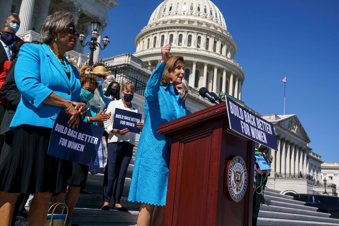 Nancy Pelosi fue una de las impulsoras de la ley. Foto Ap